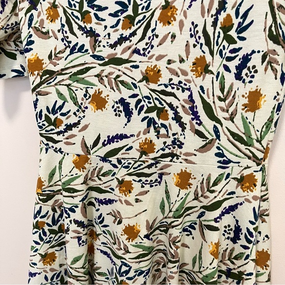 LuLaRoe Nicole Fit and Flare Floral Dress - Picture 9 of 15